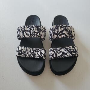 Sorel Sandals Womens Size 9 Black White Platform Slide Ruched Strap NL4714-011